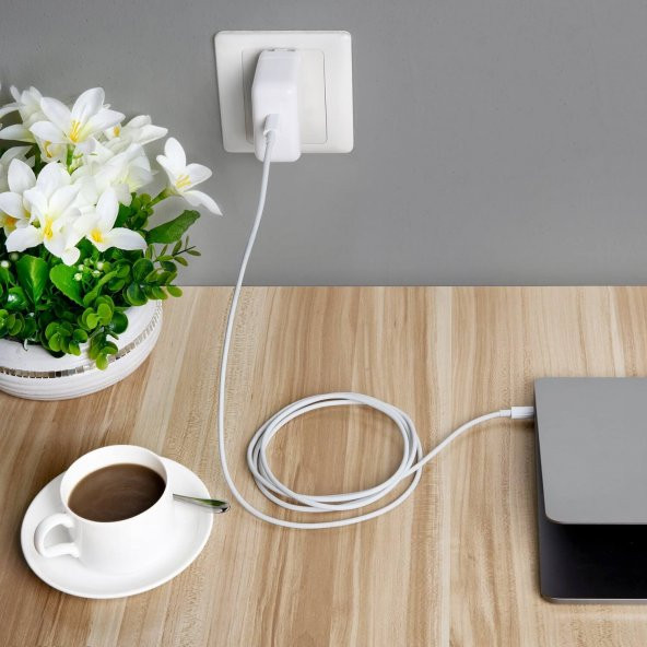 Koodmax 61W Apple Macbook Pro Type-C Şarj Adaptörü 20 3A-9V 3A-5.2V 2.4A - 6