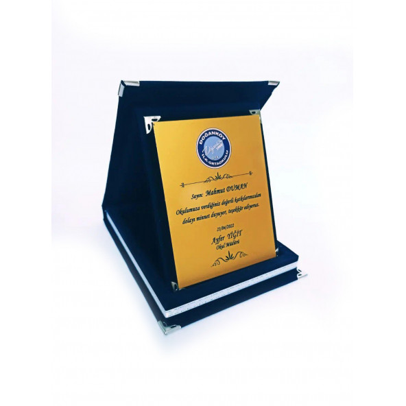 PLAKET