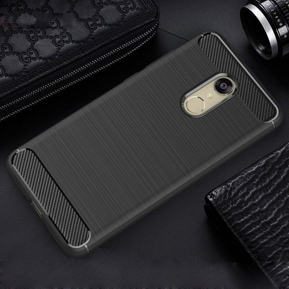Xiaomi Redmi 5 PLUS Kılıf Antişok Karbon Silikon Kapak Kılıf + Cam - 7