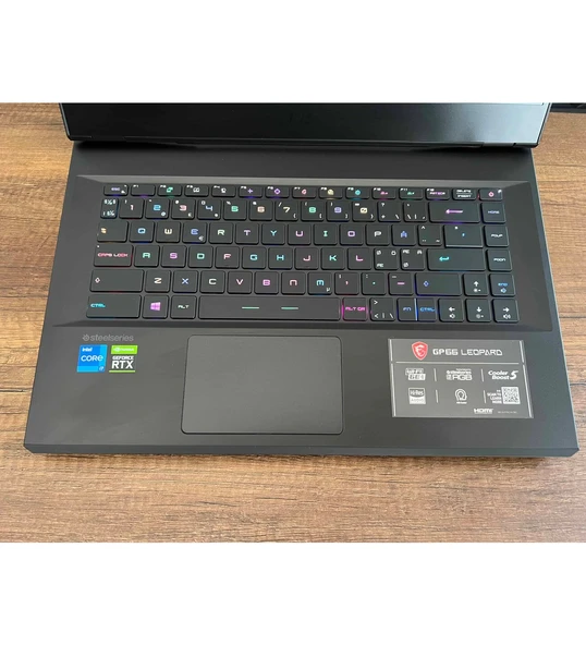 MSI GP66 Leopard 11UG İKİNCİ EL Intel Core i7 11800H 16GB 512 SSD RTX3070 15.6" FHD - 2