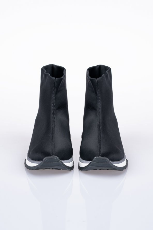 LİZSHOE KADIN SPOR BOT ZYN 144323K