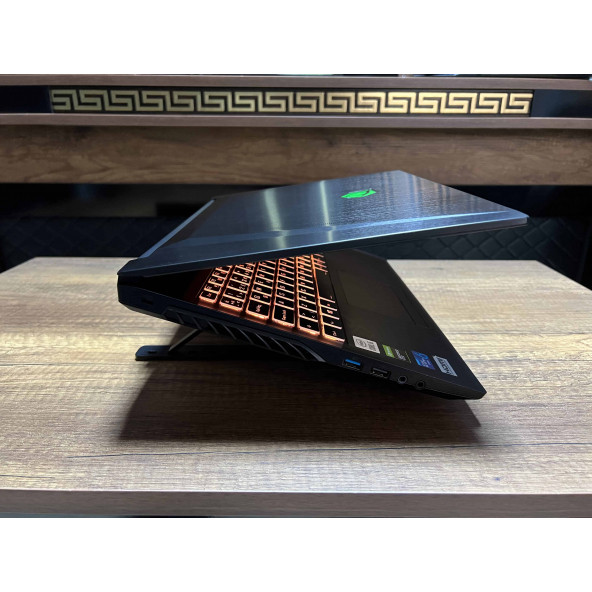 Monster Abra A5 V16.6.3 İKİNCİ EL GARANTİLİ Intel Core i5 10200H 8GB 512GB SSD GTX1650Ti 15.6" FHD - 6