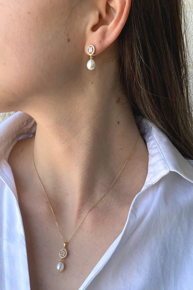 14 Ayar Altın 8 mm Oval Baget Taşlı Doğal İnci Sallantı Küpe Kolye İkili Set