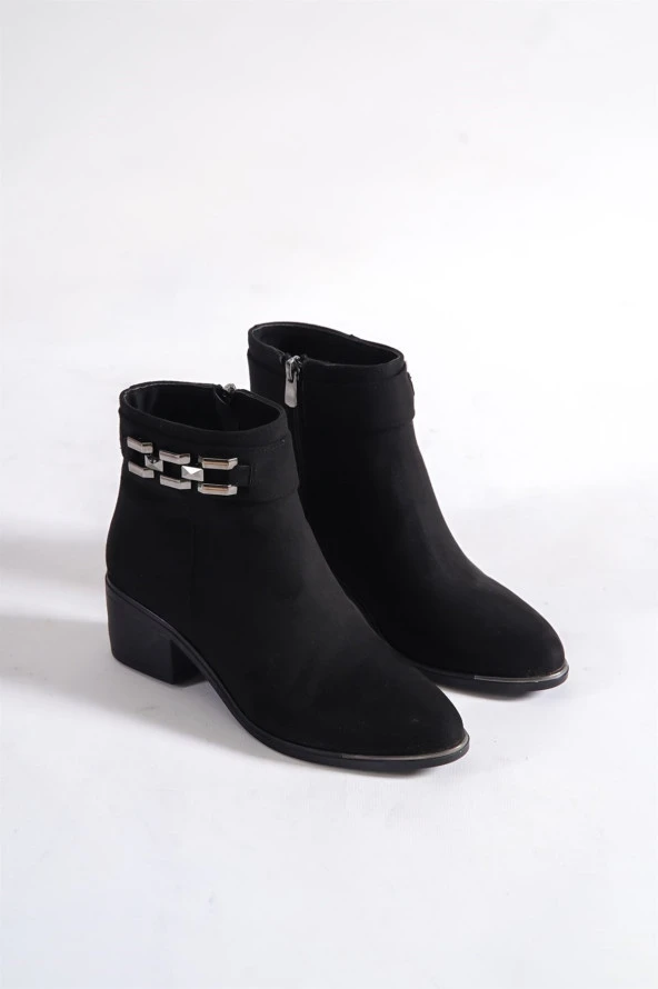 SEDEF KAYMAZ KAUÇUK TABAN YAN ZİNCİR TOKA DETAY FERMUARLI KADIN SİYAH TOPUKLU BOT - 5