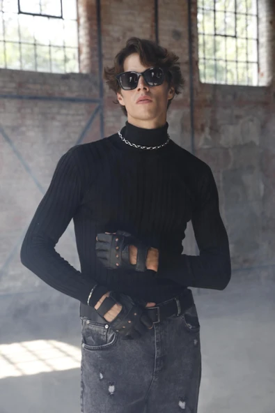 Erkek Slim Fit Fitilli Likralı Düz Renkli Triko Boğazlı Kazak - 3