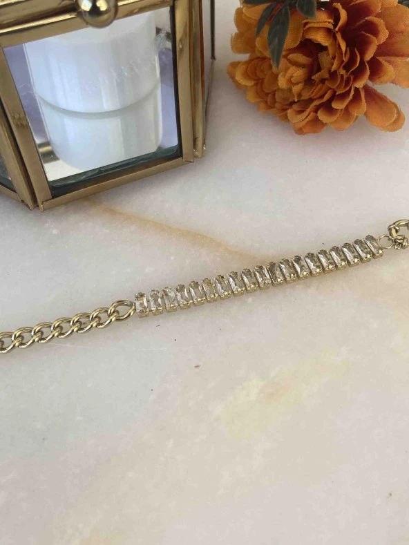 Aksesuar Çarşısı Beyaz Baget Taş Tasarımlı Bileklik - Resim 3