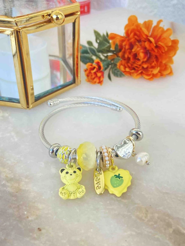 Aksesuar Çarşısı Sarı Ayıcıklı Kalp Tasarımlı Charm Bileklik - Resim 5