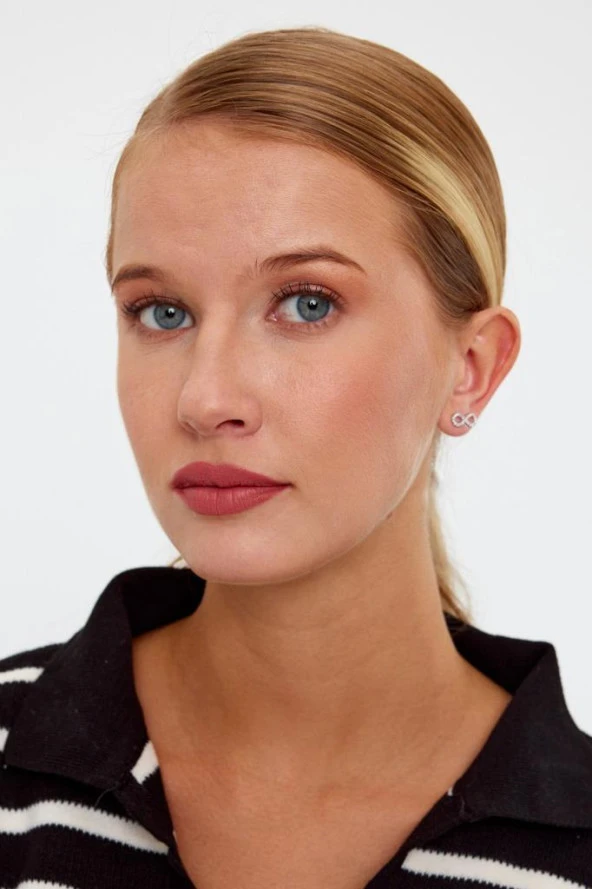 Beyaz Renk Sonsuzluk İşareti Model Gümüş Küpe - 5