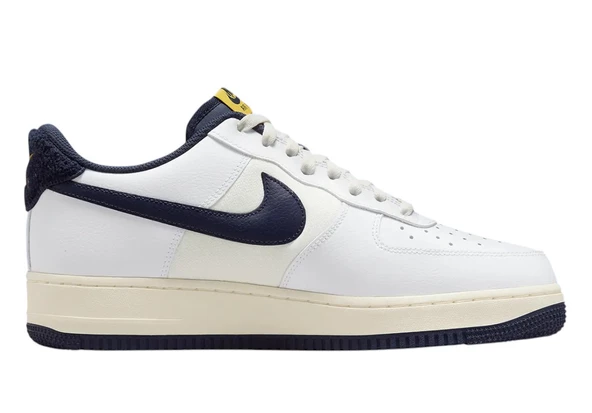 Nike Air Force 1 07 LV8 Is Inspired by Varsity Jackets Sneaker Spor Ayakkabı D05220-141