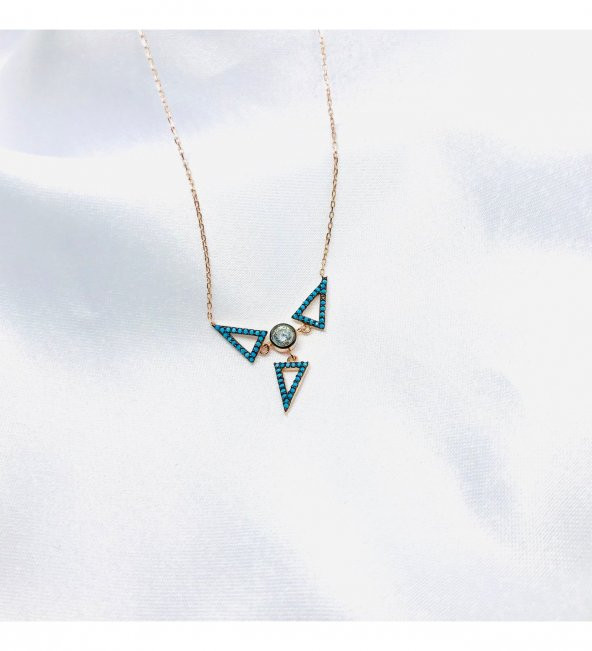 Turkuaz Taşlı Üçgen Tasarım Gümüş Kolye ürün görseli 1