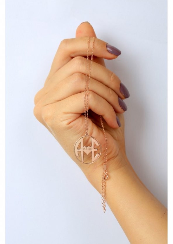 Monogram Harf Model 925 Ayar Gümüş Kadın Kolye ürün görseli 1