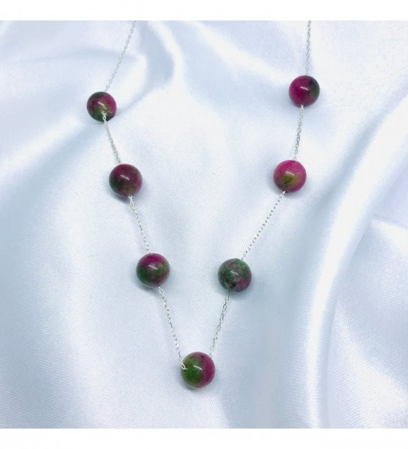 Doğal Renkli Küre Kesim Turmolin Taş Gümüş Zincir Kolye ürün görseli 1