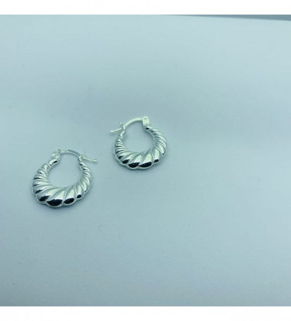 925 Ayar İstiridye Model Halka Kadın Küpe