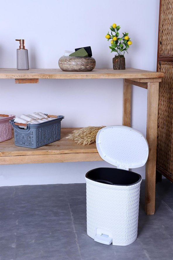 Örme 4 No Pedallı Çöp Kovası 25 Lt