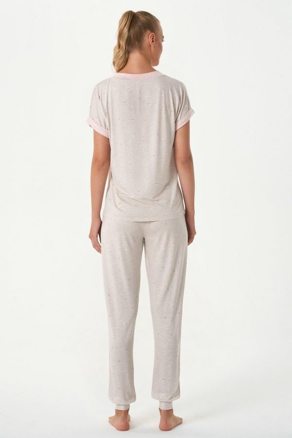Kalpli Paça Manşetli Pijama Takımı ürün görseli