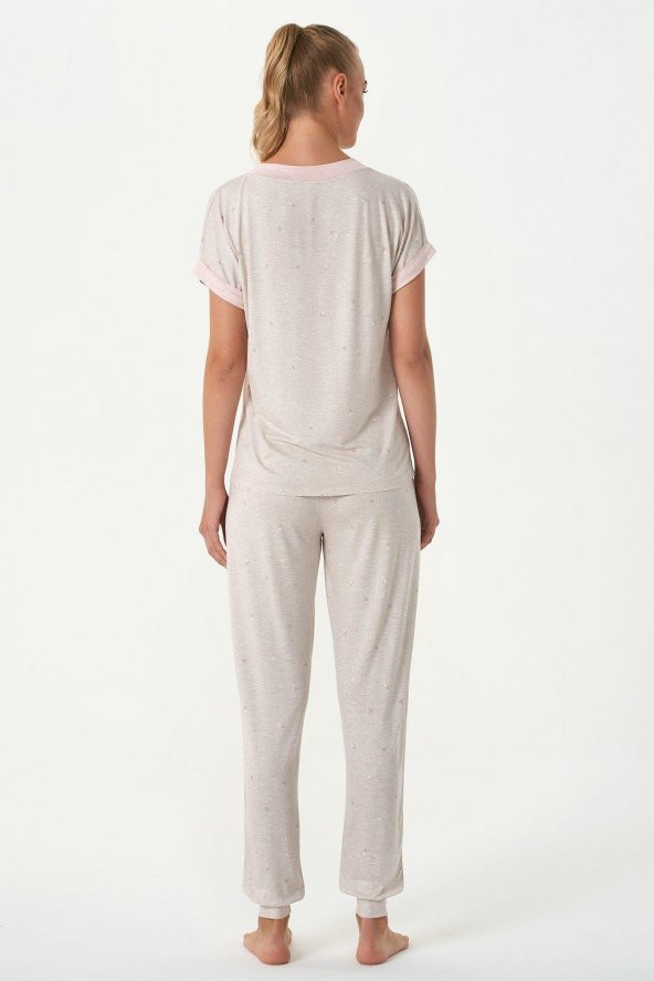 Kalpli Paça Manşetli Pijama Takımı ürün görseli