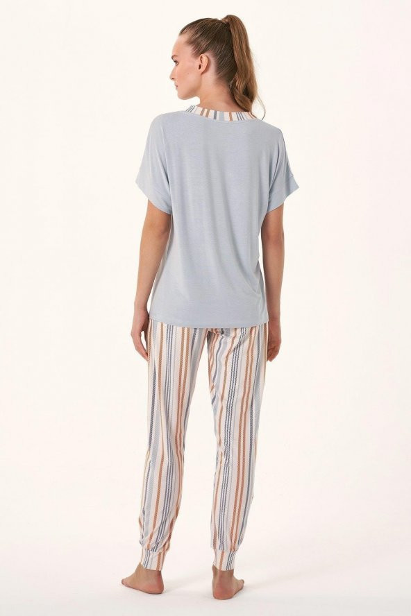 Balık Sırtı Çizgili İkili Pijama Takımı