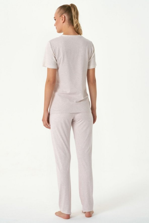 Çizgili Pijama Takımı ürün görseli