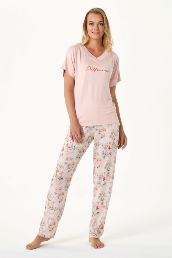 Çiçekli Pijama Takımı - Resim 2