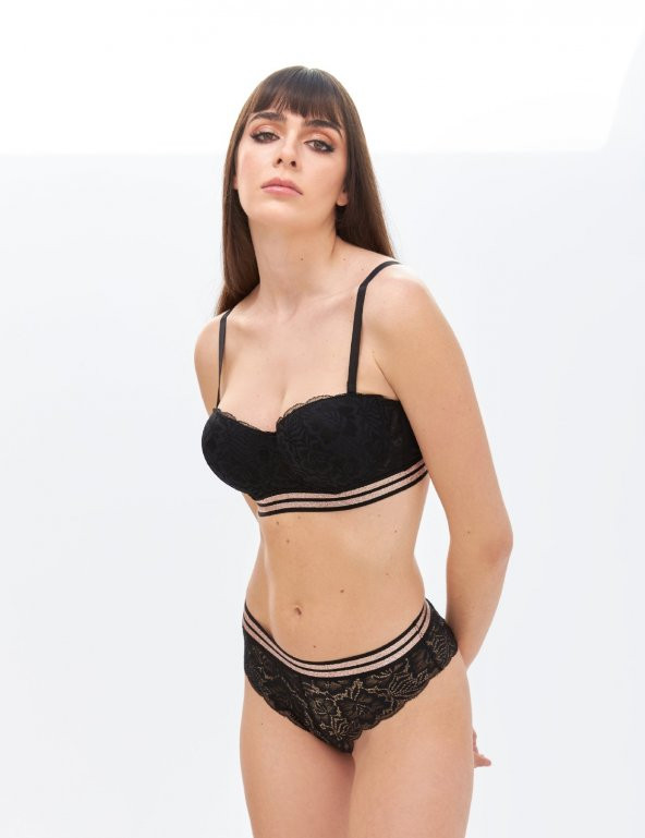 SİMLİ STRAPLEZ SÜTYEN HİPSTER TAKIM ürün görseli