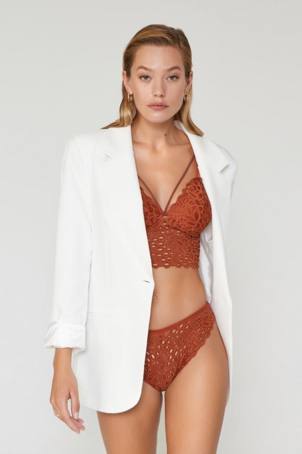 Liona Dantelli Ekru Bralet Takım ürün görseli