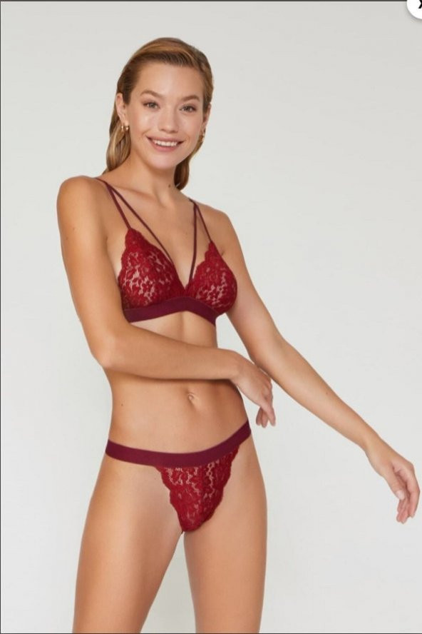 Velvet Dantelli Üçgen Pudra Bralet Takım