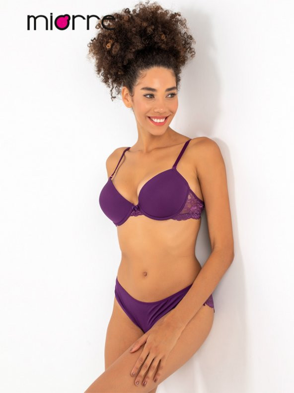 Push-Up Dolgulu Dantel Detaylı Sütyen Takım ürün görseli