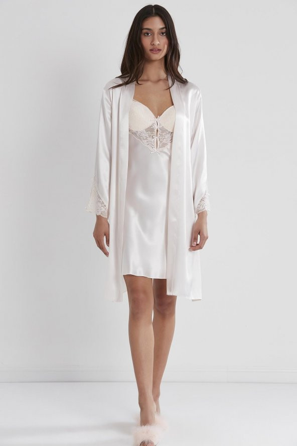 Saten Dantelli Gecelik & Sabahlık Takım ürün görseli