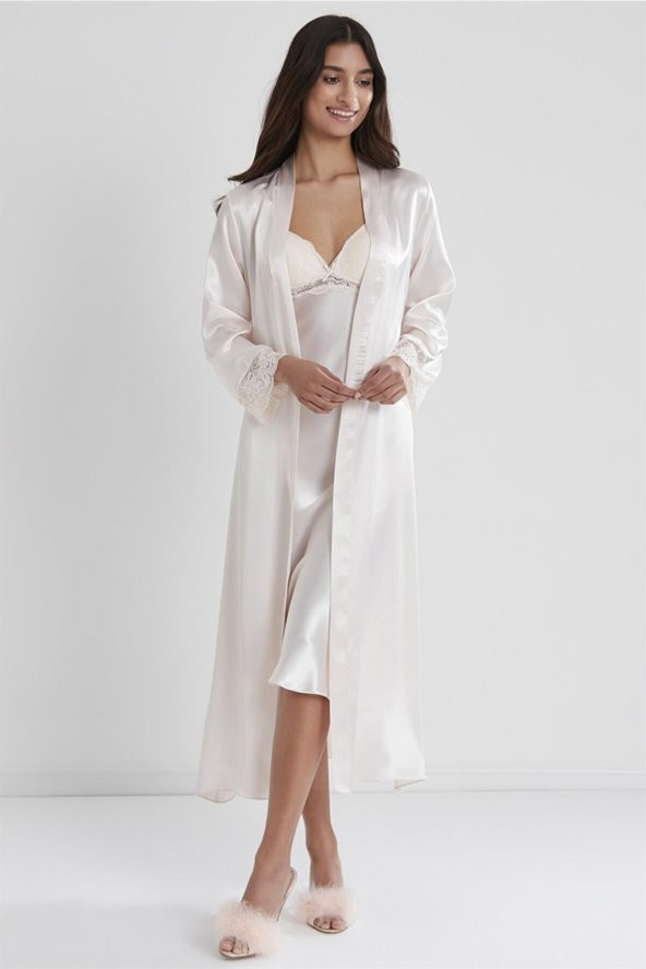 Saten Dantelli Gecelik & Sabahlık Takım - 2