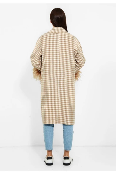 Modatalika Kadın Pötikareli Tüy Detaylı Kaban - 4