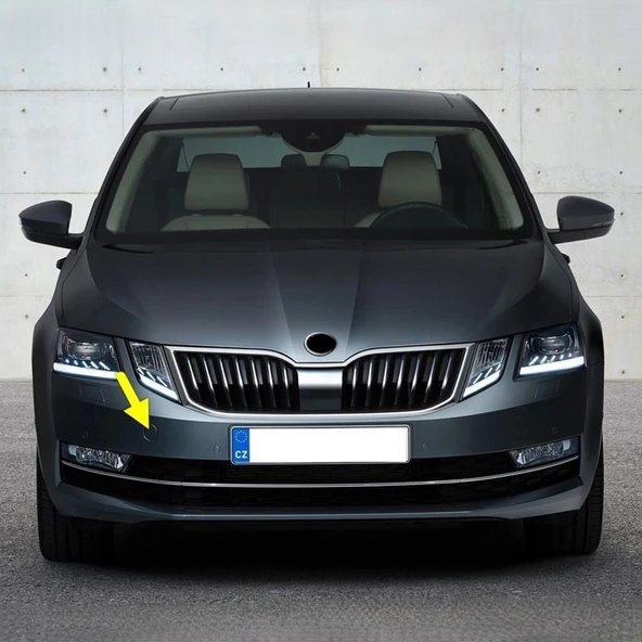 Skoda Octavia 3 2017-2020 Ön Tampon Çeki Demiri Kapağı 5E0807241C ürün görseli 1