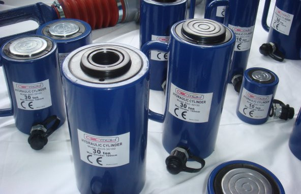 Cermax Hidrolik Tek Tesirli Deliksiz Silindir + Pompa 10 Ton 150 Mm - Resim 2