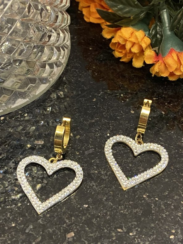 Aksesuar Çarşısı Çelik İnce Zirkon Taşlı Kalp Tasarımlı Küpe - Resim 7