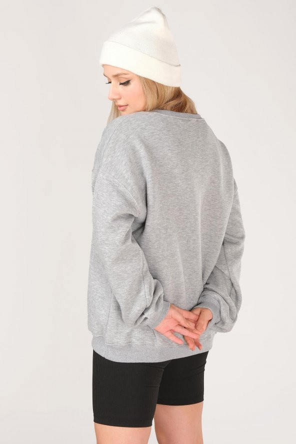 Kadın Sıfır Yaka Winsconsin Baskı Overzie Baskı Sweatshirt Gri - 6