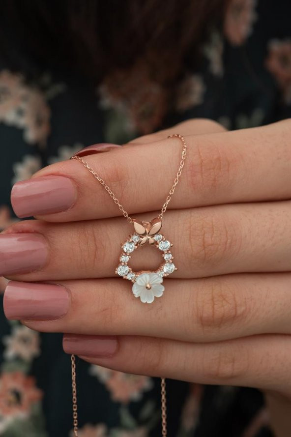 Manolya Çiçeği Kelebek Detaylı 925 Ayar Gümüş Kolye ROSE - Resim 4