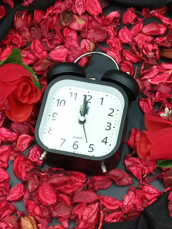 Kare Dekoratif Çalar Saat - 5