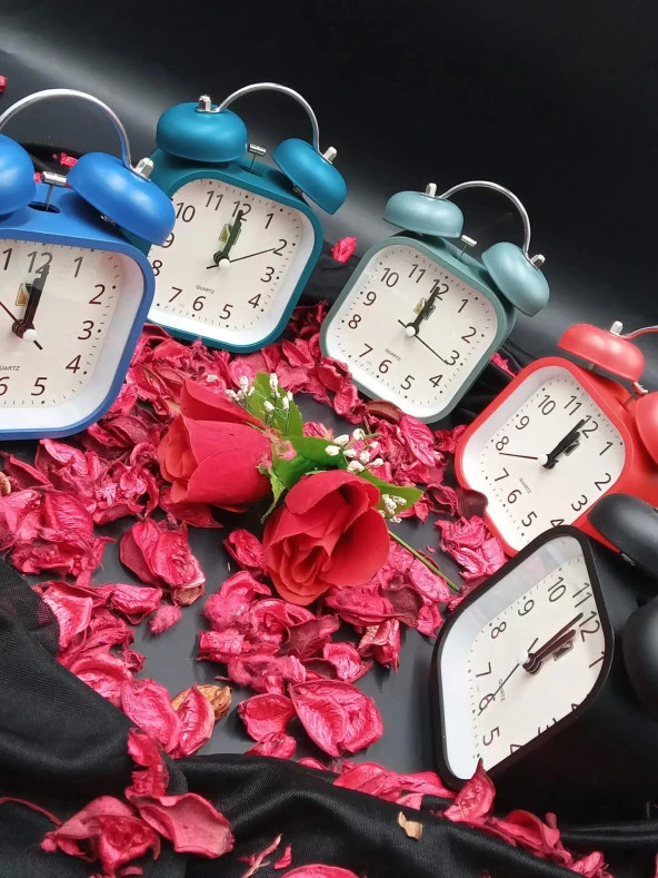 Kare Dekoratif Çalar Saat - 8