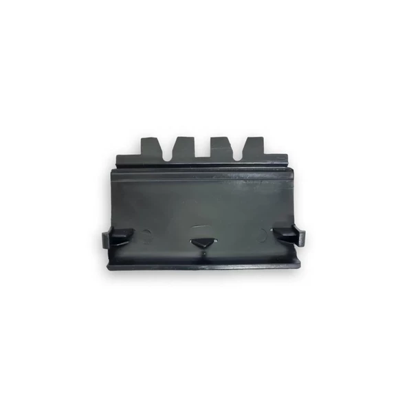 VW Passat B5.5 2001-2005 Sağ Marşpiyel Kriko Kapağı 3B0853918 - 3