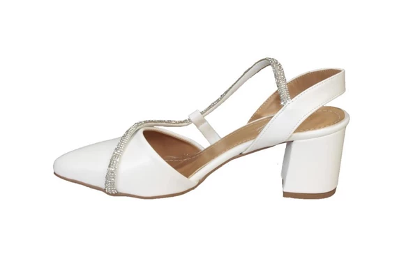 YAZKIŞ Kadın Krem Siyah 6cm Kalın Topuk Çapraz Taşlı Abiye Düğün Nişan Ayakkabısı - Resim 12