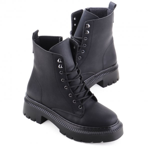 Vojo 1109 Rahat Sıcak Taban Bağcıklı Kadın Botu