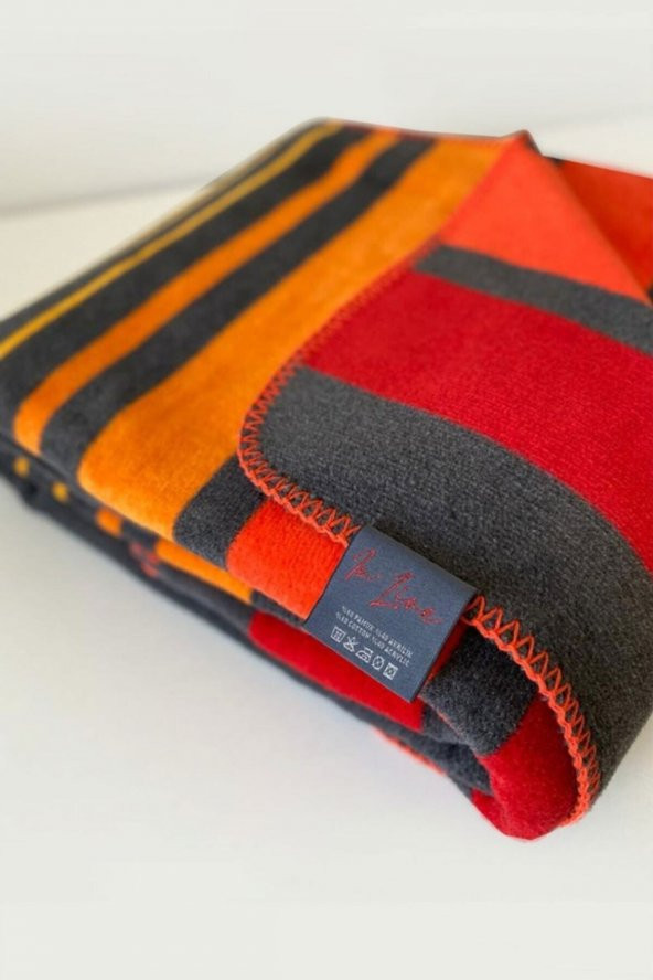 İyi Geceler İstanbul In Line Tek Kişilik Pamuk Battaniye -Kırmızı