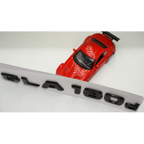 GLA 180d Bagaj Parlak Siyah ABS 3M 3D Yazı Logo - 4