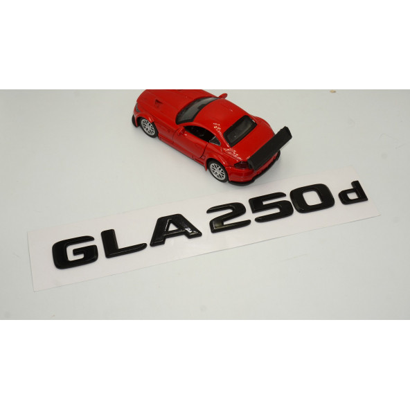 GLA 250d Bagaj Parlak Siyah ABS 3M 3D Yazı Logo - 2
