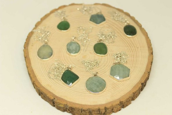 Zümrüt Taşı Gümüş Kaplama ve Gümüş Zincir Dahil Kolye Ucu - 2