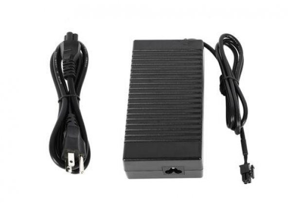 Fanatec Direksiyon Seti Güç Kaynağı 24V 3,75A 90W