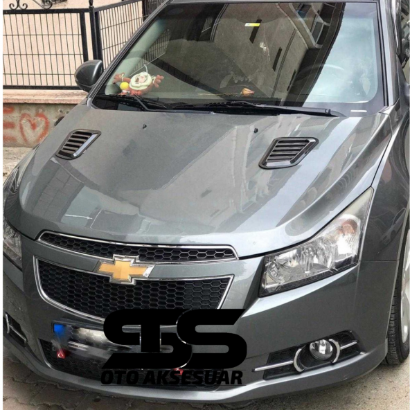 Chevrolet Cruze Uyumlu Piano Black Kaput Üstü Havalandırma Izgarası - 3
