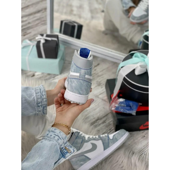 Nike Air Jordan 1 Retro High Hyper Royal PttAVM 2025