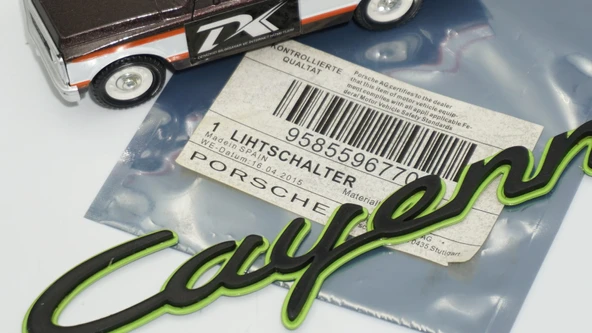 DK Tuning Porsche Cayenne Yeşil Siyah ABS Yazı Logo Arma - Resim 5