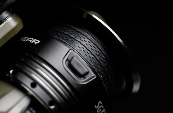 Savage Gear SG4C 3000 FD 10+1BB Spin Olta Makinesi - Resim 4