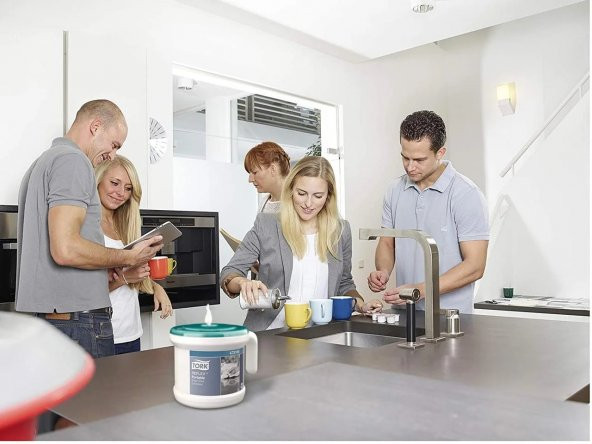 Tork Reflex Taşınabilir İçten Çekmeli Dispenser Sistemi + 1 Adet İçten Çekmeli Rulo Havlu (473186) - 3